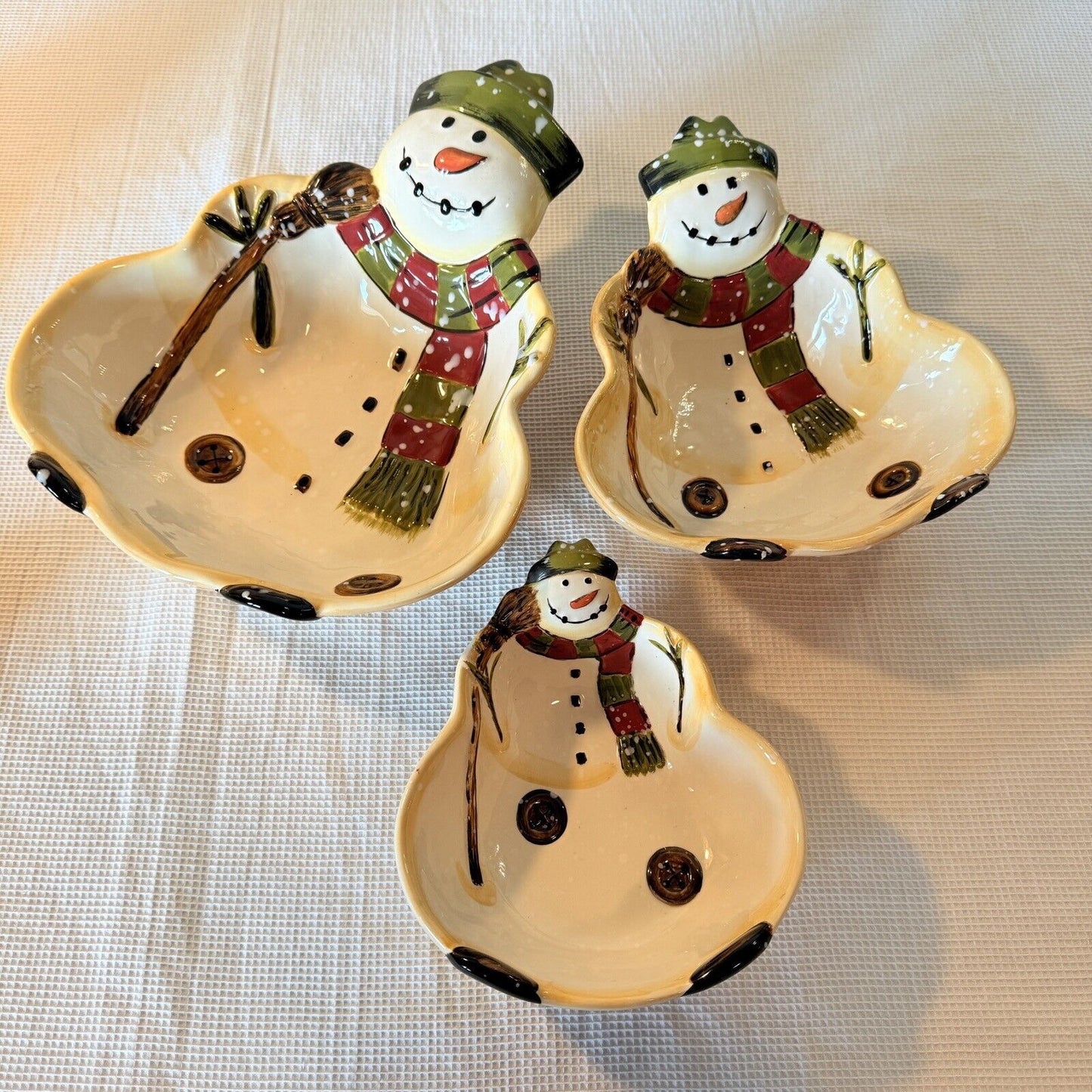 Dario Farrucci Serving Bowl Hand Painted 9” Snowman Family 3 Nesting Holiday Dec