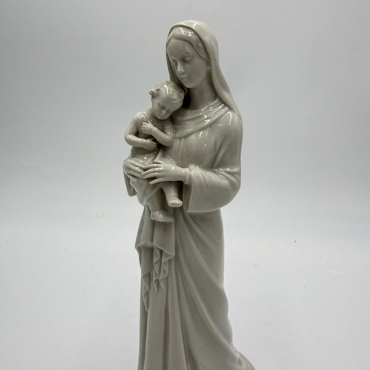 Vintage Metzler & Ortloff  Germany Porcelain Madonna & Baby White Glossy #7269