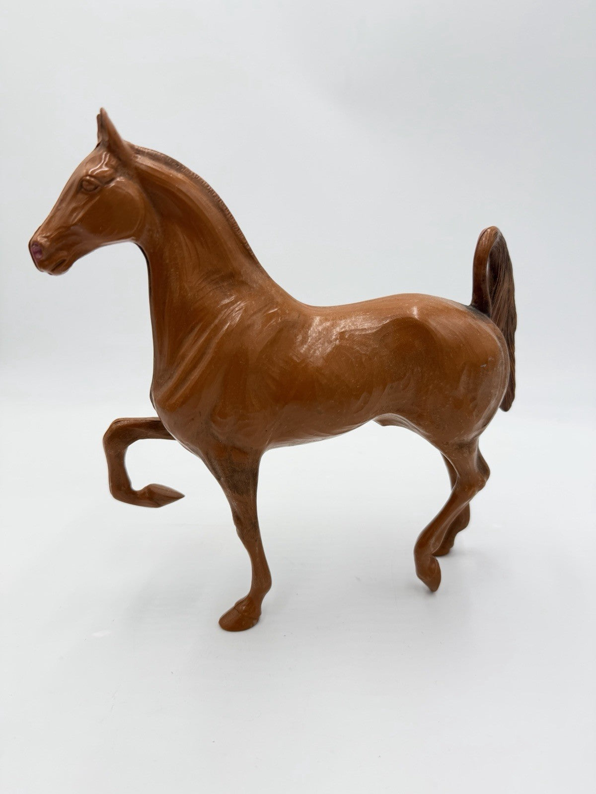 Hartland Horse Walnut Woodcut Style 9" Saddlebred Stallion