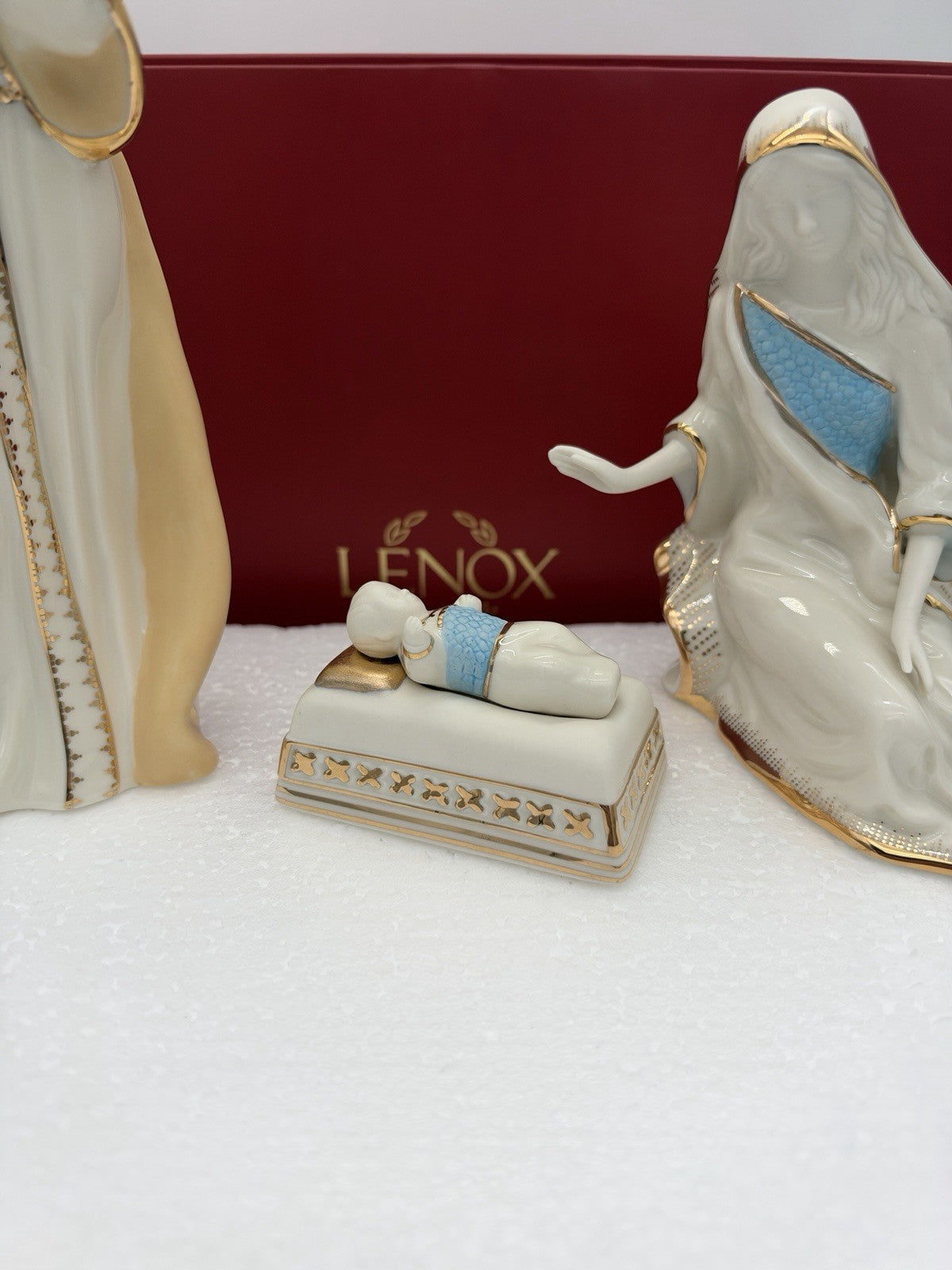 Lenox 6238430 First Blessing Nativity 3-Piece Holy Family Figurine Set
