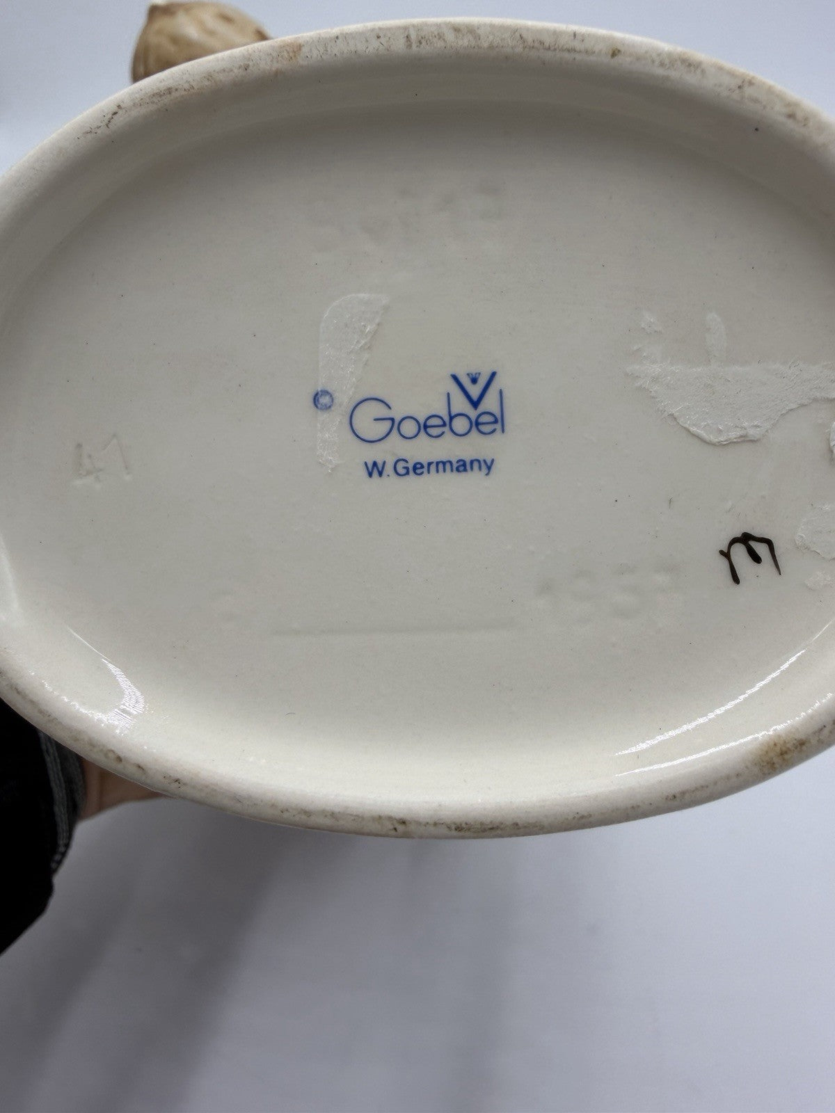 Goebel Hummel Germany Porcelain Praying Boy & Girl Figurine Set BYJ16&17 5.5”H