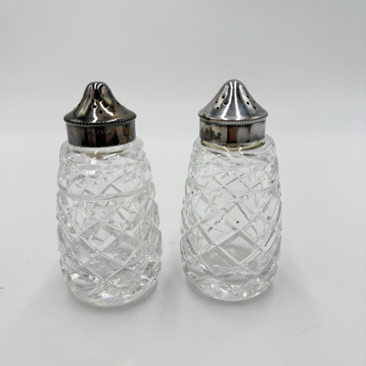 Waterford Crystal Salt/ Pepper Shakers Glandore Pattern Set 2 Epns Silver Tops