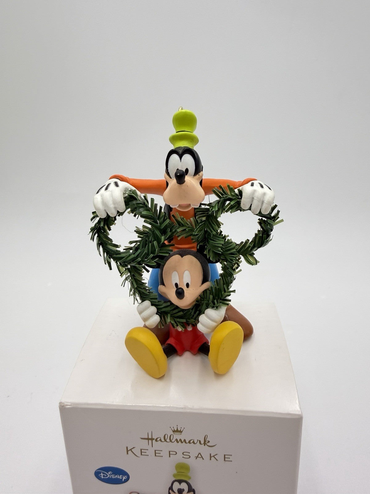 Hallmark Keepsake Decking The Halls Disney Mickey & Goofy Ornament