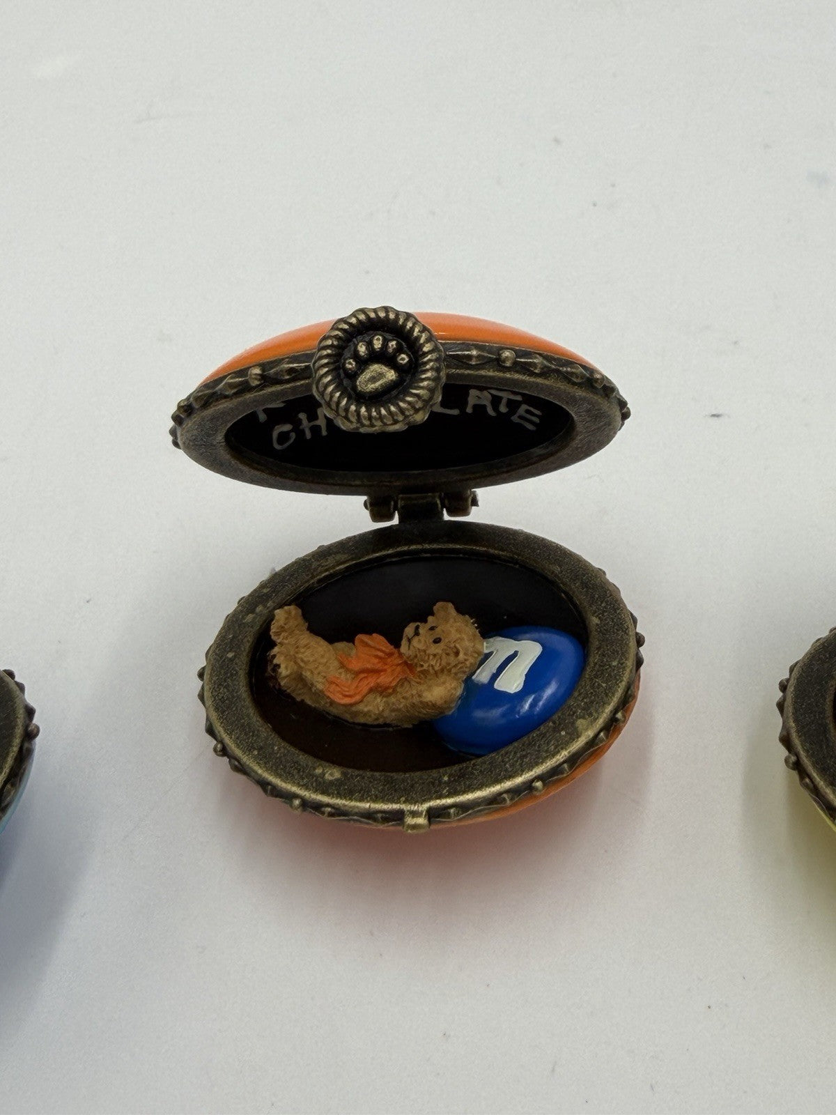 Boyds Bear M&M Resin Trinkets Box Always Room 4 Chocolate Blue Yellow Orange Red