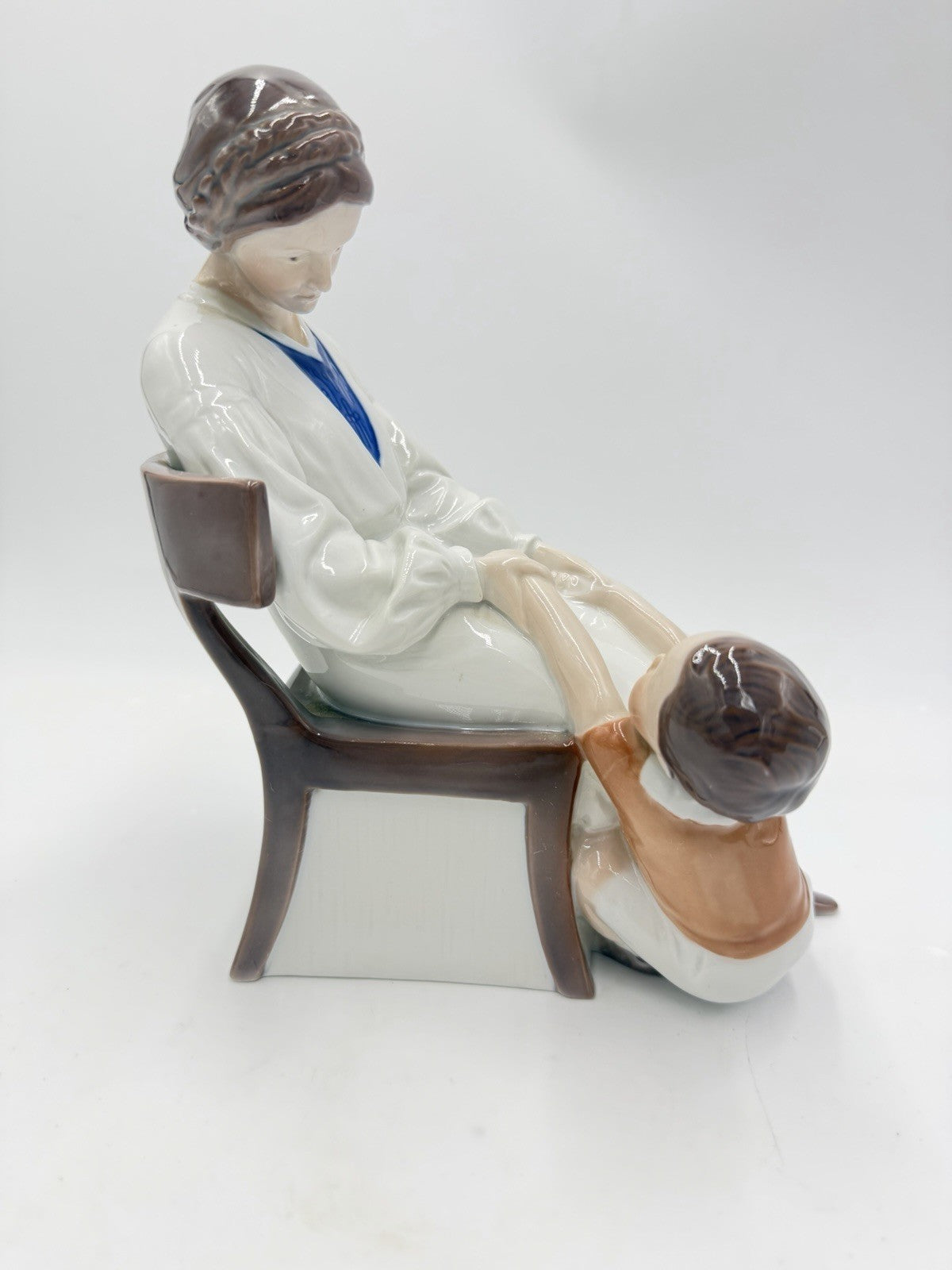 B&G Bing & Grondahl 9" Porcelain Mother & Son Child 1642 Denmark  Figurine Large