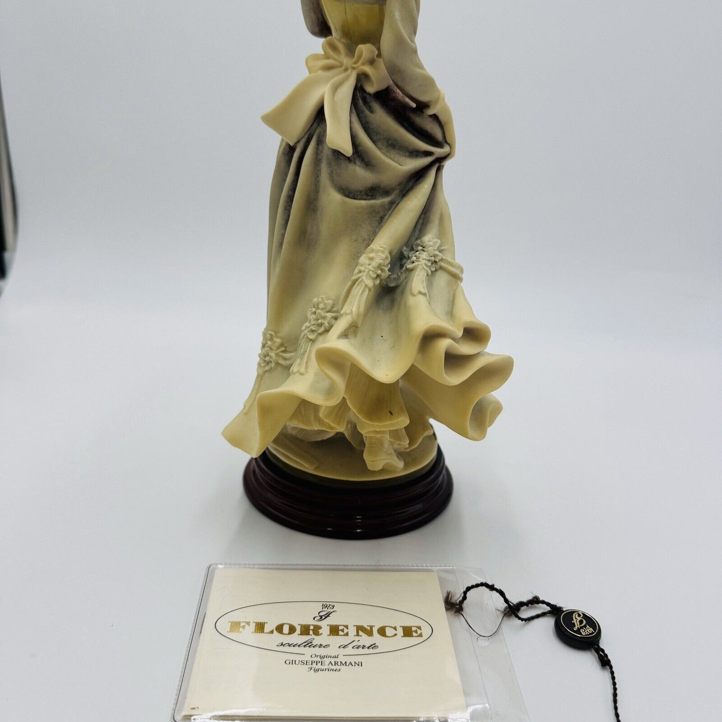 Giuseppe Armani Italy Porcelain Lady Vanessa Sculpture Statue Art 0347C