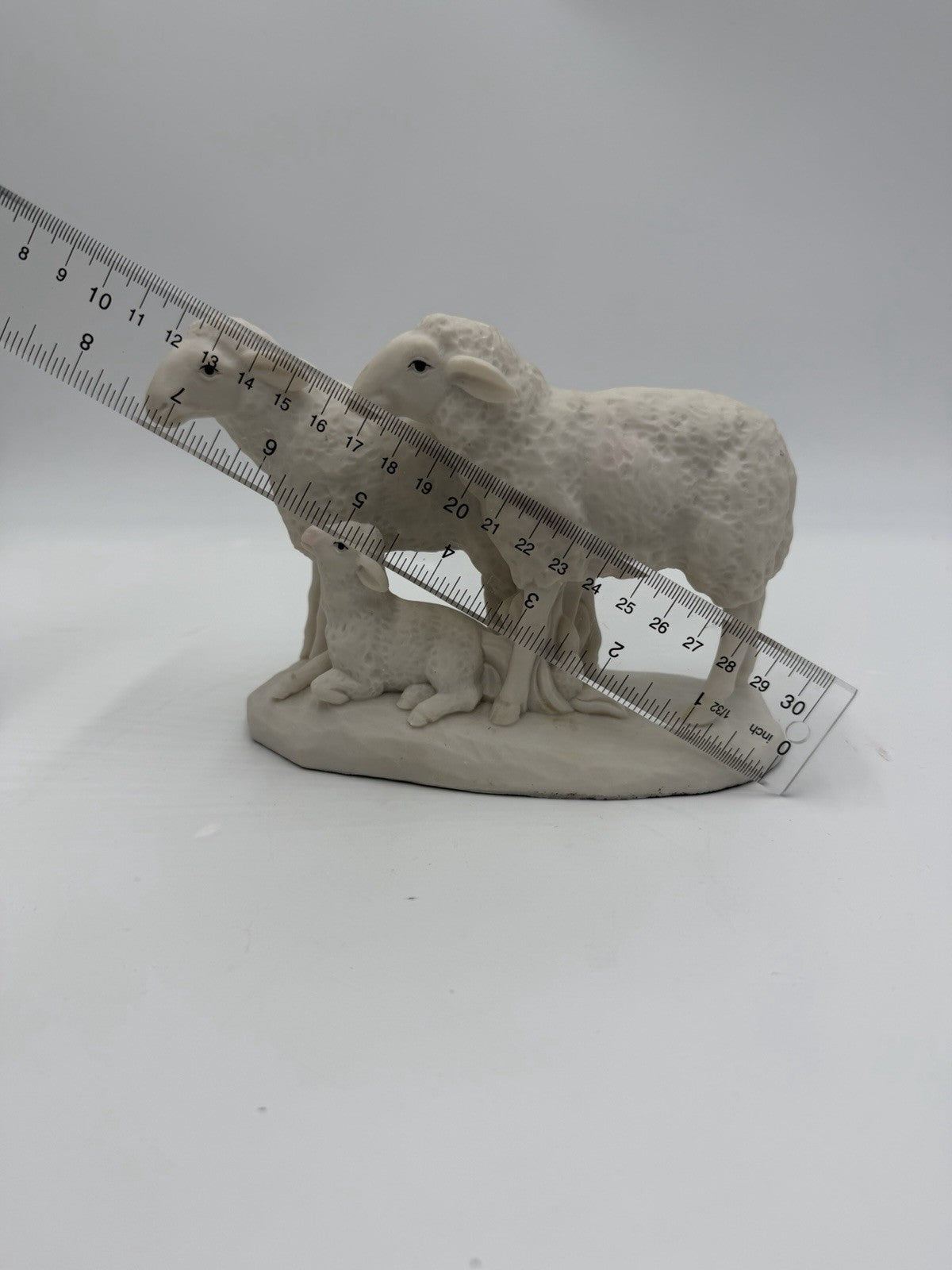 Vintage Giuseppe Armani Florence Italy Nativity Sheep Sculpture 1982 White Rare