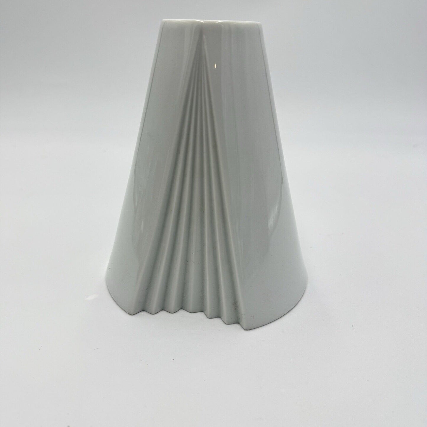 Rosenthal Germany White Geometric Op Art Porcelain Vase Ambrogio Pozzi  5”