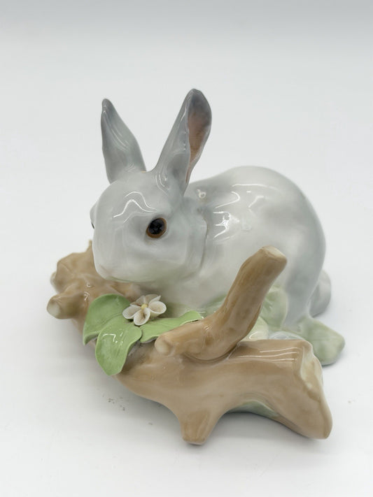 Lladro Spain Porcelain Bunny Rabbit Eating On Branch Gray /white Figurine Vintag