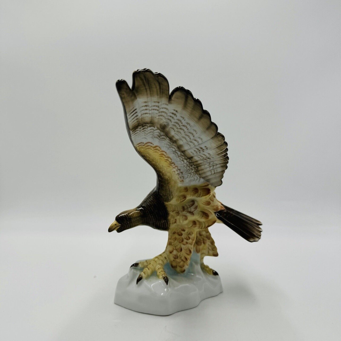 Herend Hungary Porcelain Turul Eagle on Rock Wings Spread Out Figurine 5057