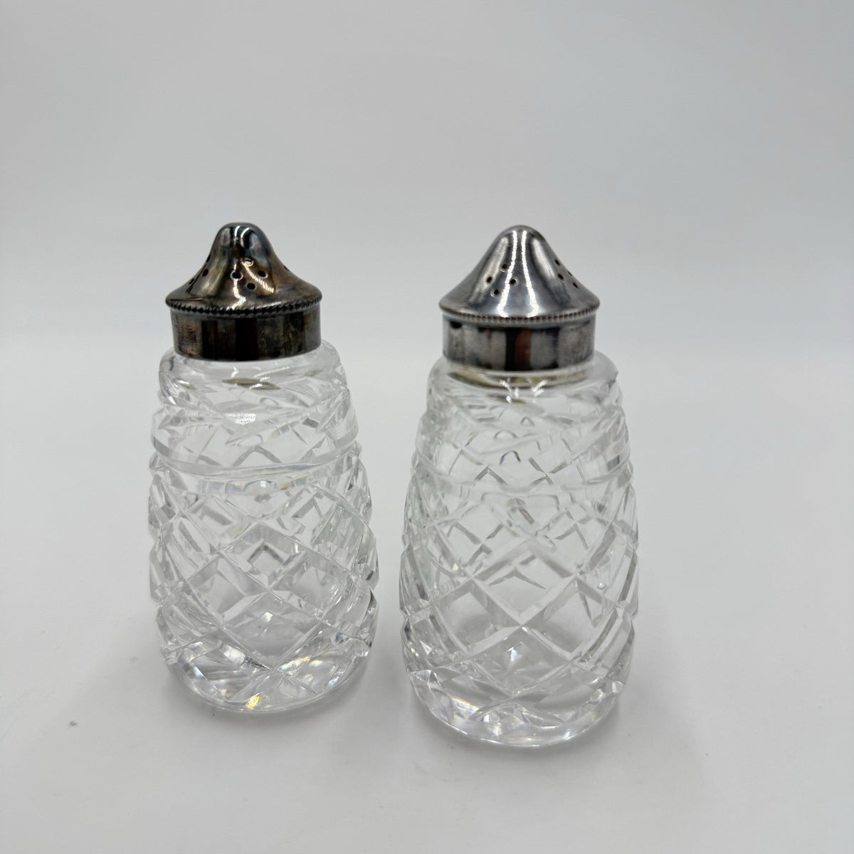 Waterford Crystal Salt/ Pepper Shakers Glandore Pattern Set 2 Epns Silver Tops