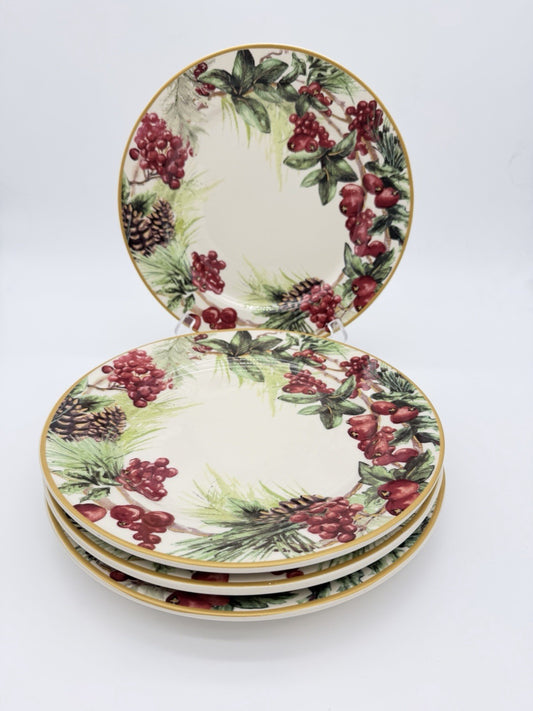 Botanical Wreath Williams Sonoma Dinner Plates 10.5” Red Berries & Pinecones 4