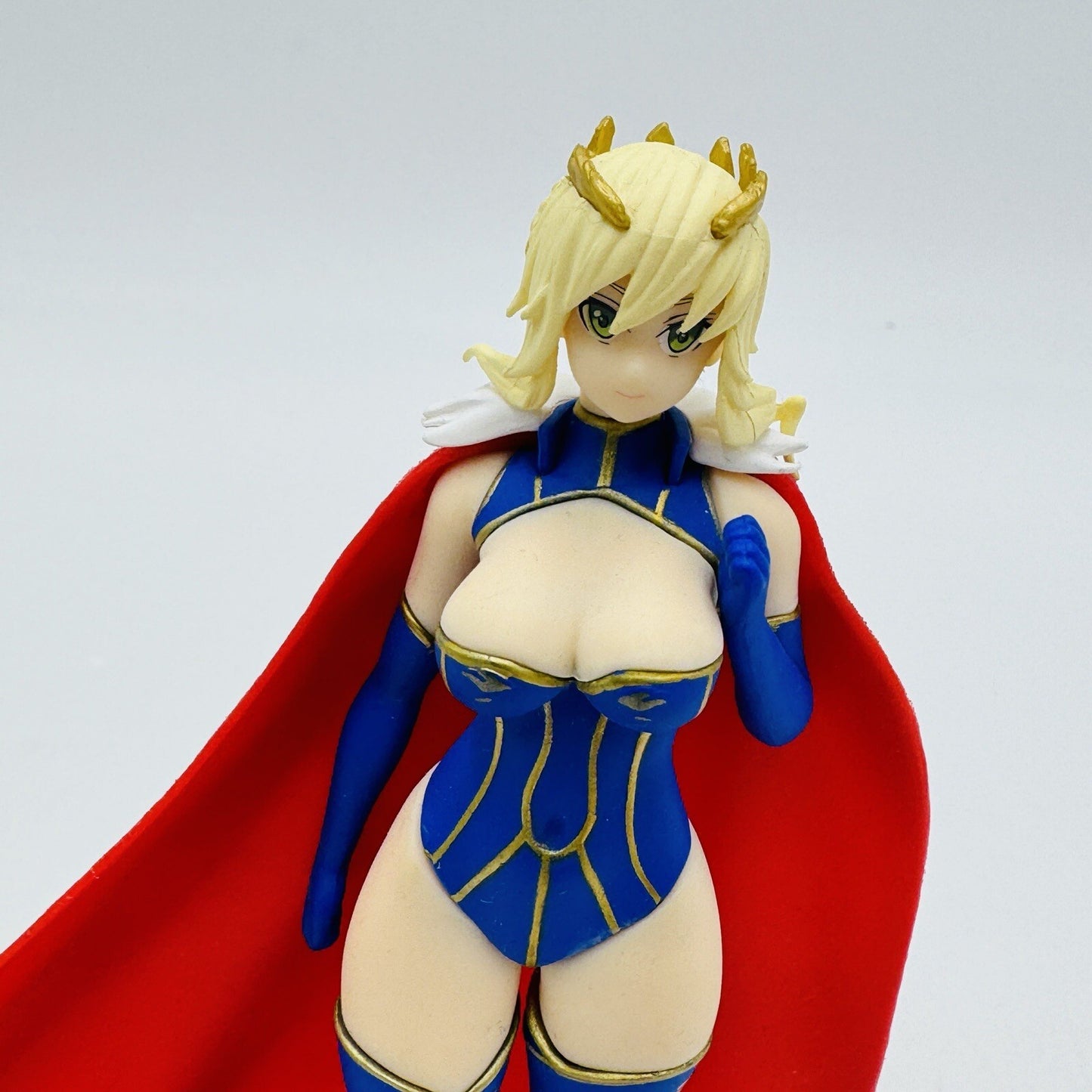Artoria Pendragon Action Figurine Animated Series - 1/12 Scale  6” Figma Fate