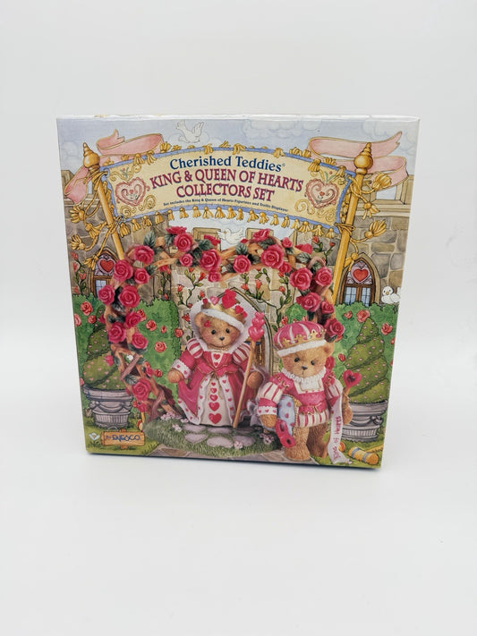 Cherished Teddies King & Queen of Hearts Trellis Display Resin Bear Figurine NIB