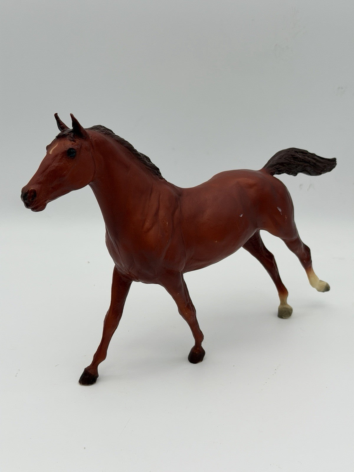 Breyer Race Horse #90 Phar Lap Champion Australian Thoroughbred Figurine