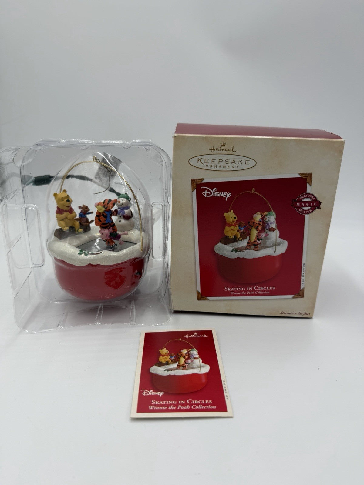 Hallmark Keepsake Magic Motion 2002 Winnie The Pooh Skating In Circles New