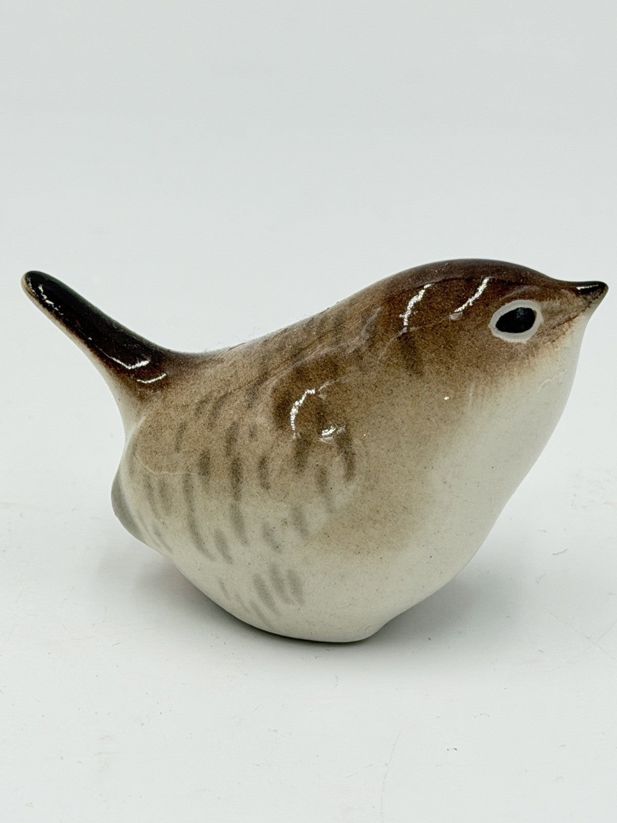 LOMONOSOV Porcelain Wren Birds Vintage Figurines Made USSR Hand Painted L203