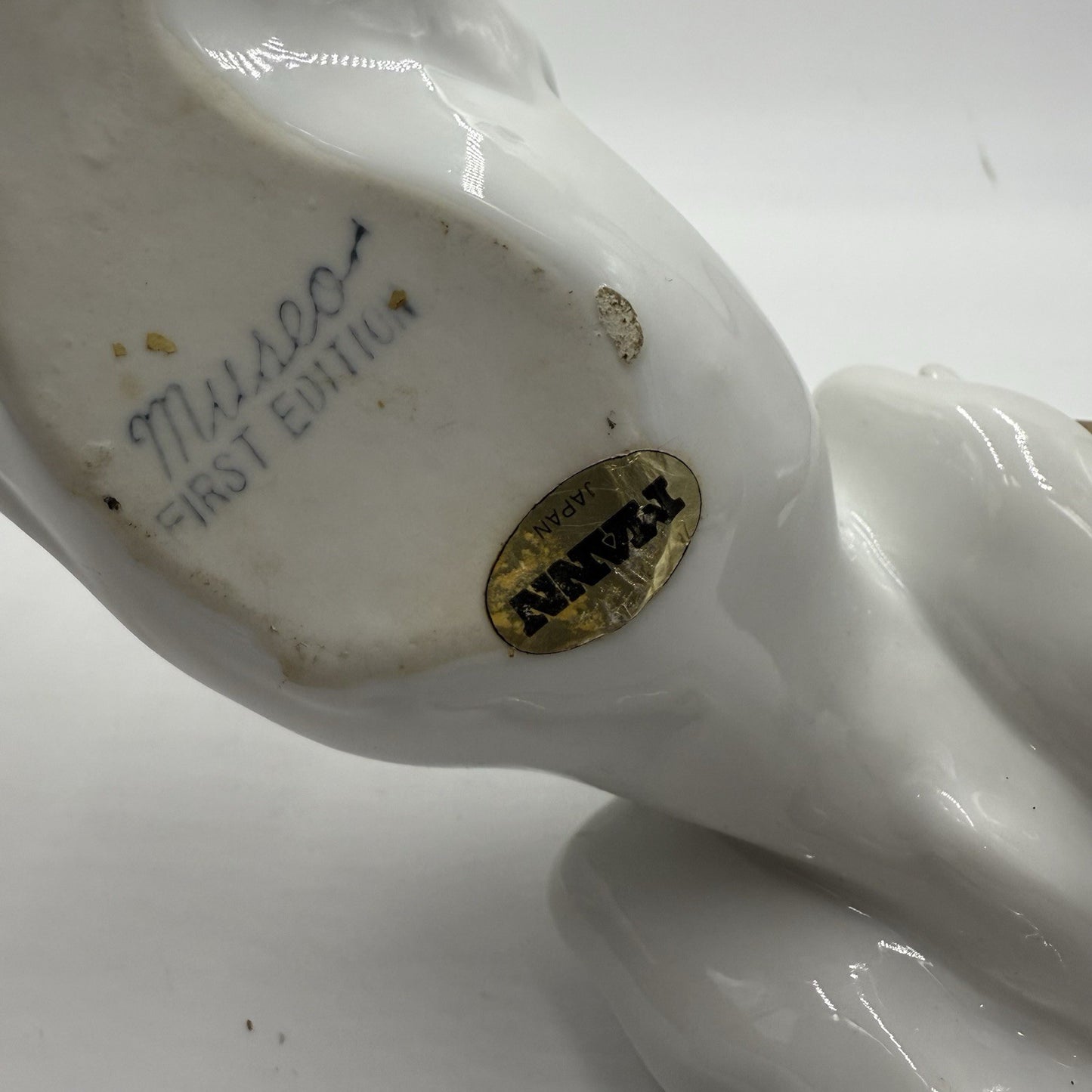 Museo First Edition Porcelain Large Bloodhound Hound Dog by Mann Japan Figurine