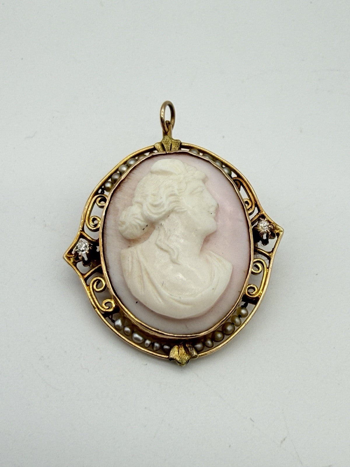 Vintage 10K Yellow Gold Large Shell Cameo Brooch Pin Pendant