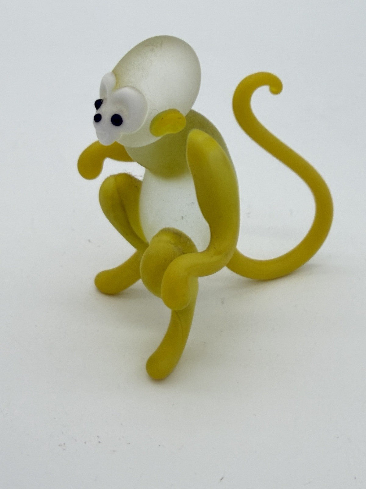 Vintage Hand Blown Art Glass Monkey Yellow White Frosted Figurine 2.5”H