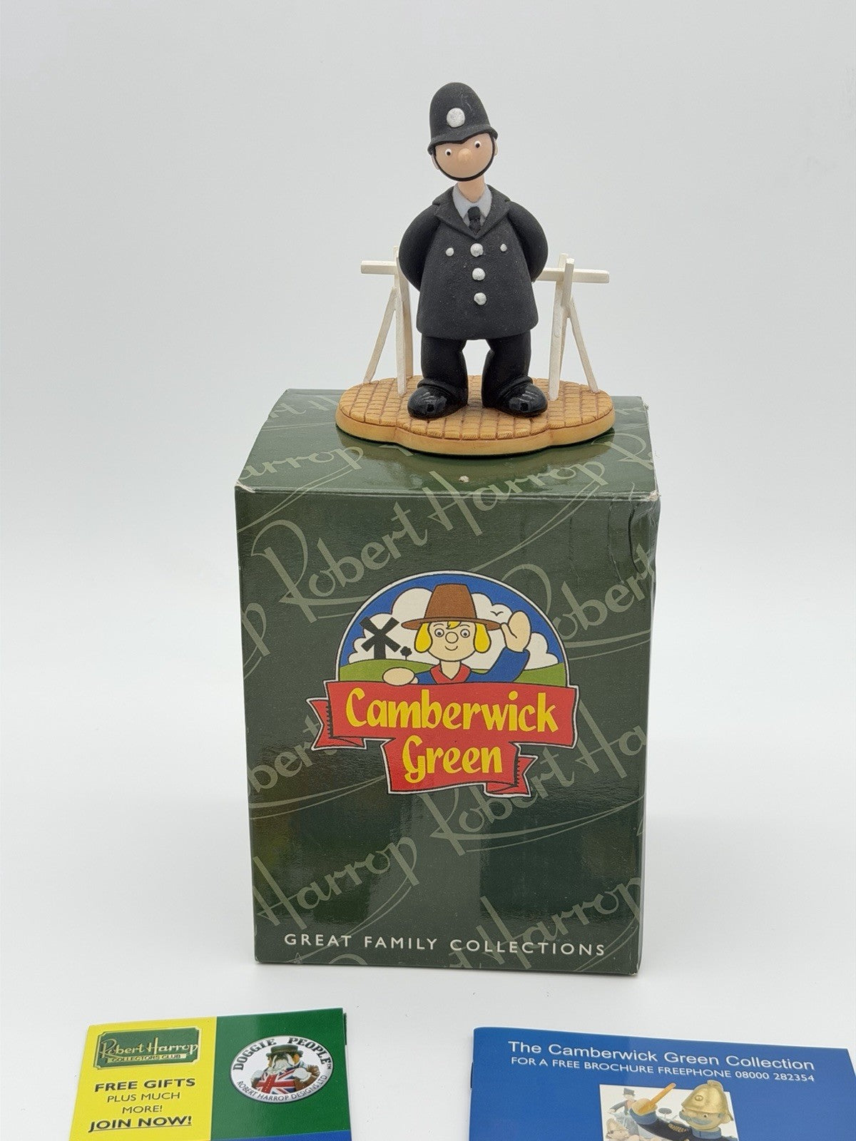 Robert Harrop Camberwick Green Bees By Bakery Figurine NIB England Police Office