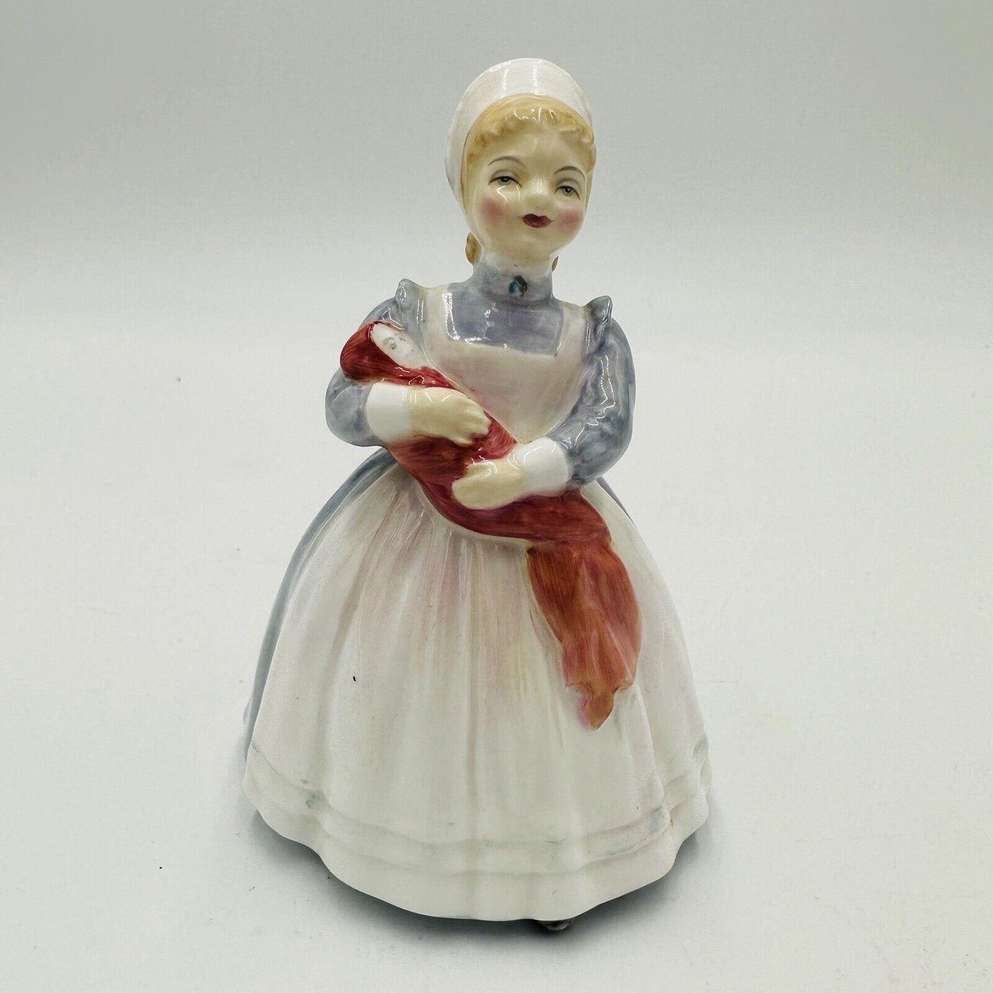 Royal Doulton Figurine The Ragdoll HN 2142 1953 & Co. Porcelain Vintage England