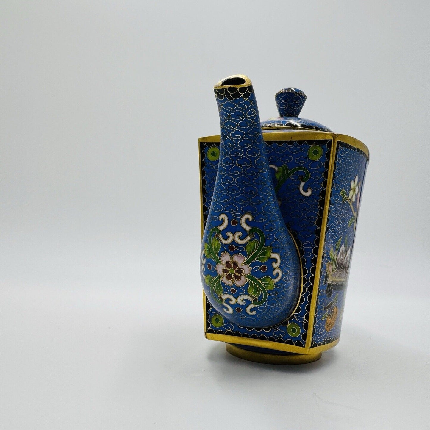 Antique cloisonne enamel teapot 19th C. Qing dynasty Brass Lidded W:7-1/2" H:6"