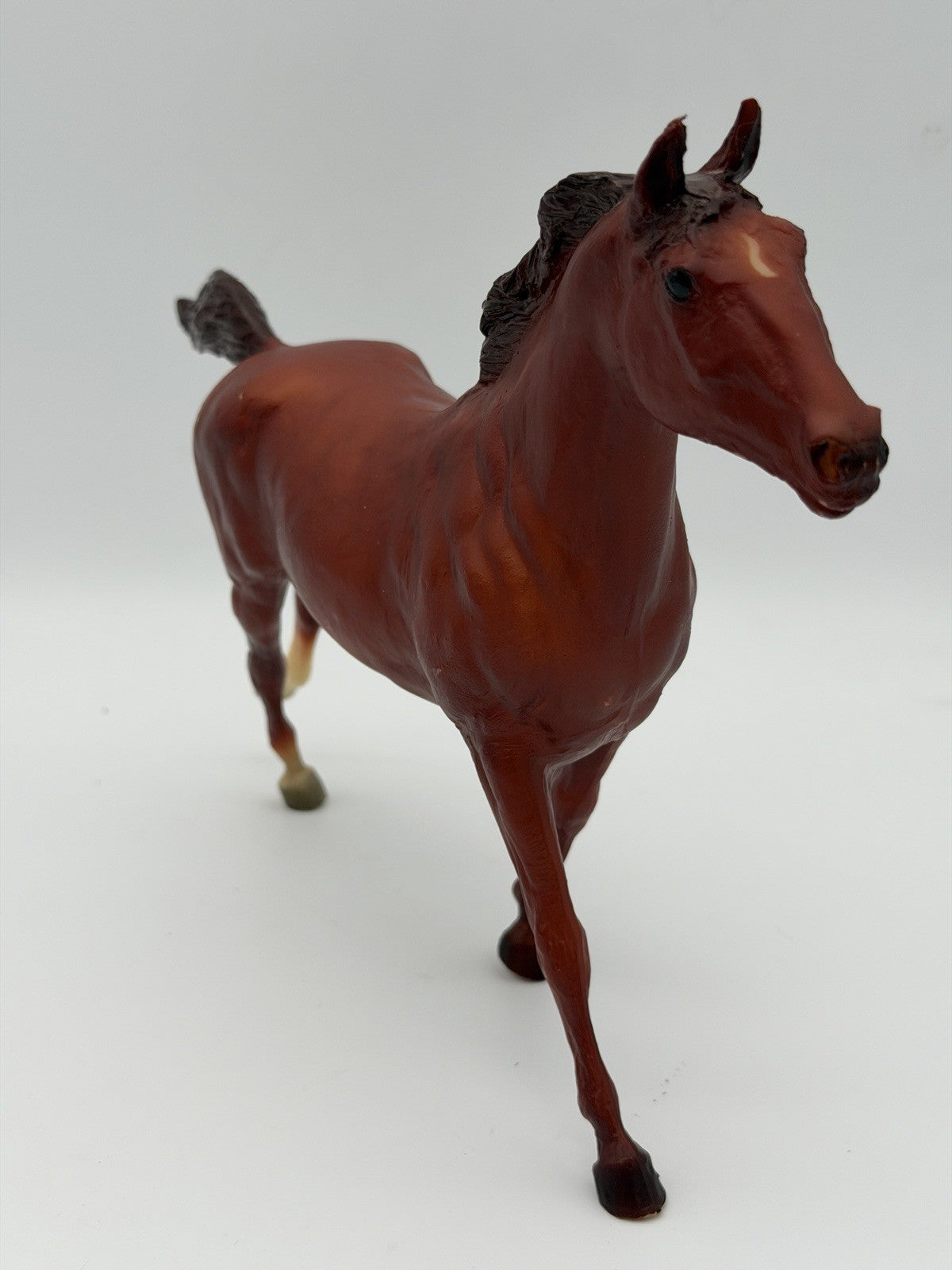 Breyer Race Horse #90 Phar Lap Champion Australian Thoroughbred Figurine