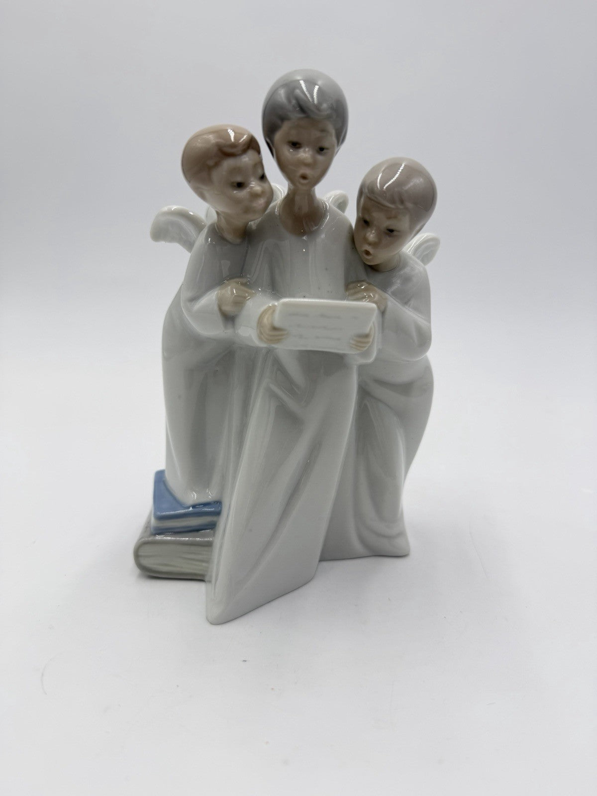 Nao By Lladro Spain Porcelain 3 Angels Boys Singing Choir Figurine 6.5” H Rare