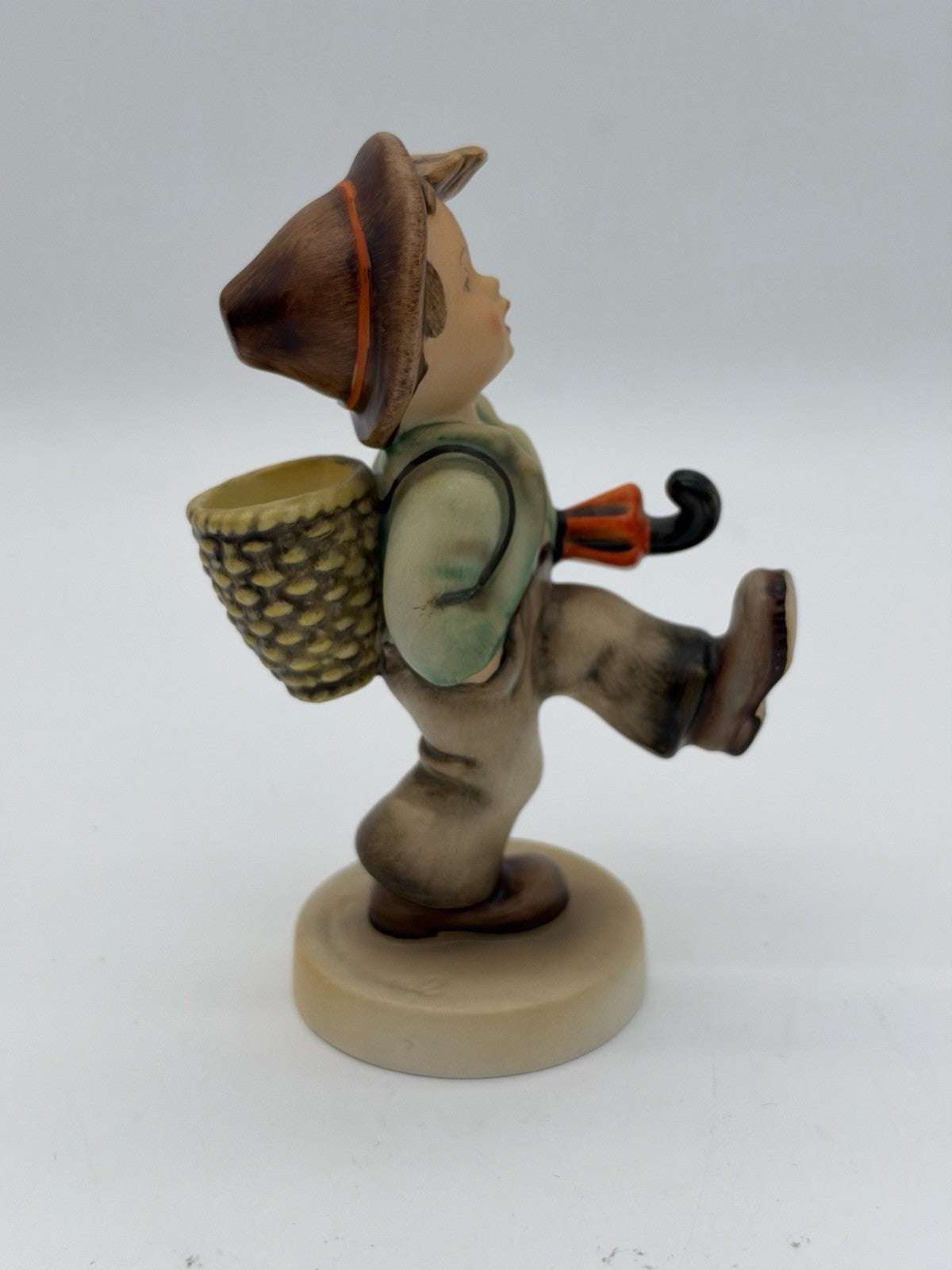 Hummel Goebel 1949 Mark Globe Trotter Boy Painted Figurine Porcelain Antique