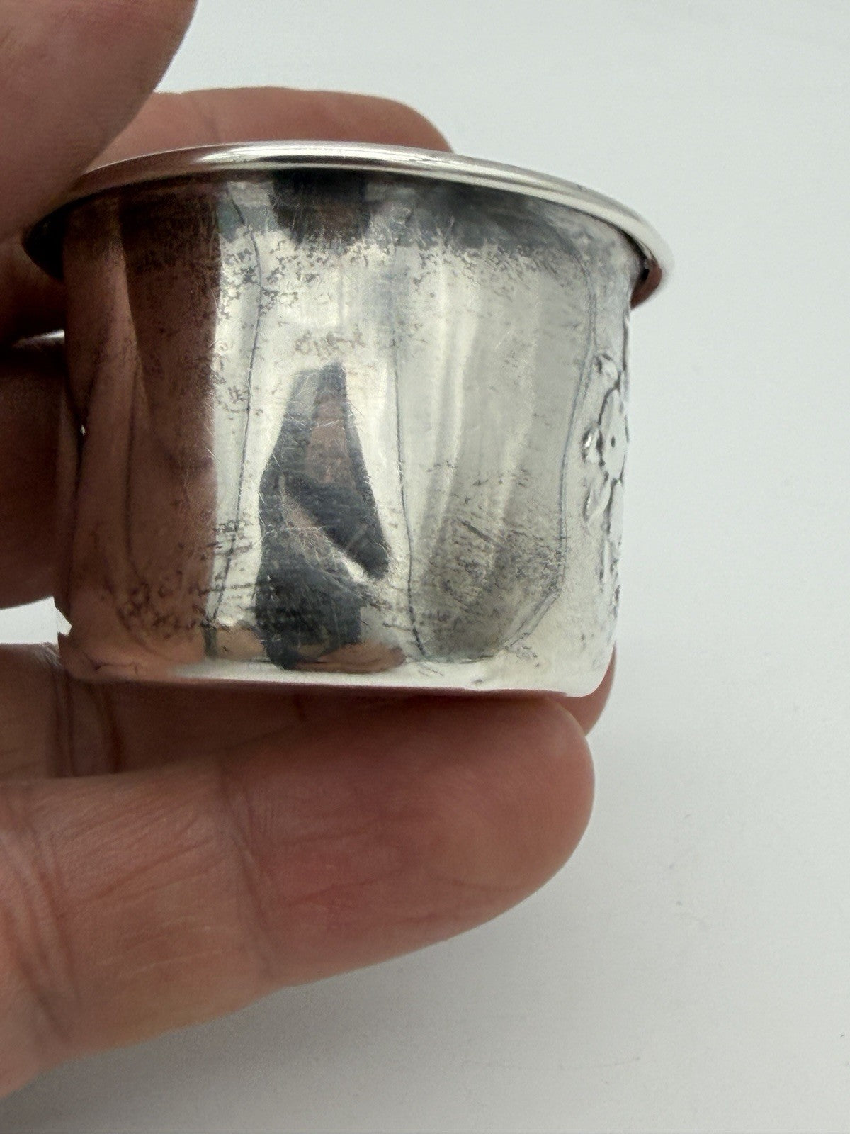 Antique Sterling Silver Webster Baby Cup Repousse Fruit Pattern 16.44 No Mono