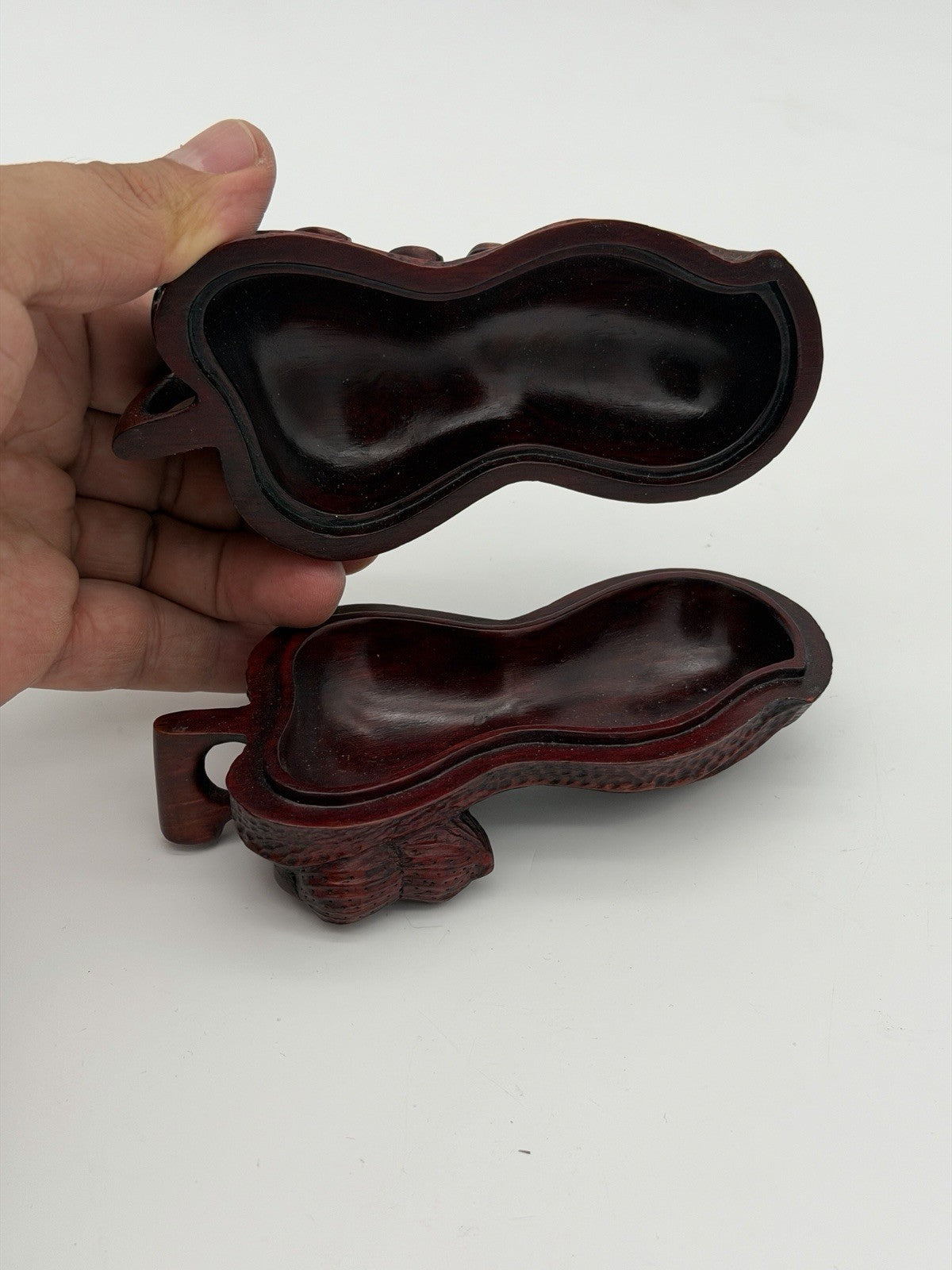 Antique Karaki Karinga Wood Carved Folk Art Peanut Shape Lidded Box Japan