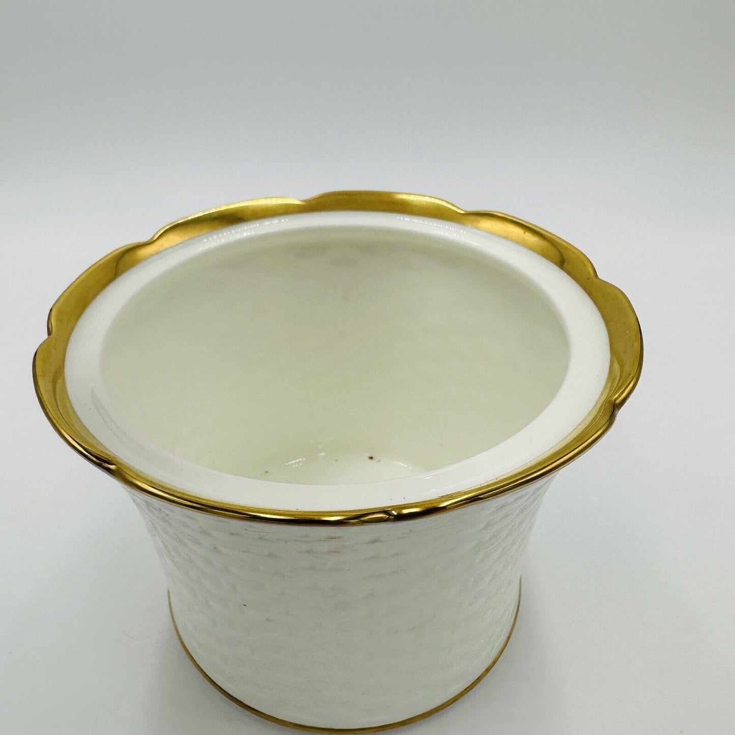 Noritake Studio Collection Canister Porcelain Basket White Gold Trim Japan Candy