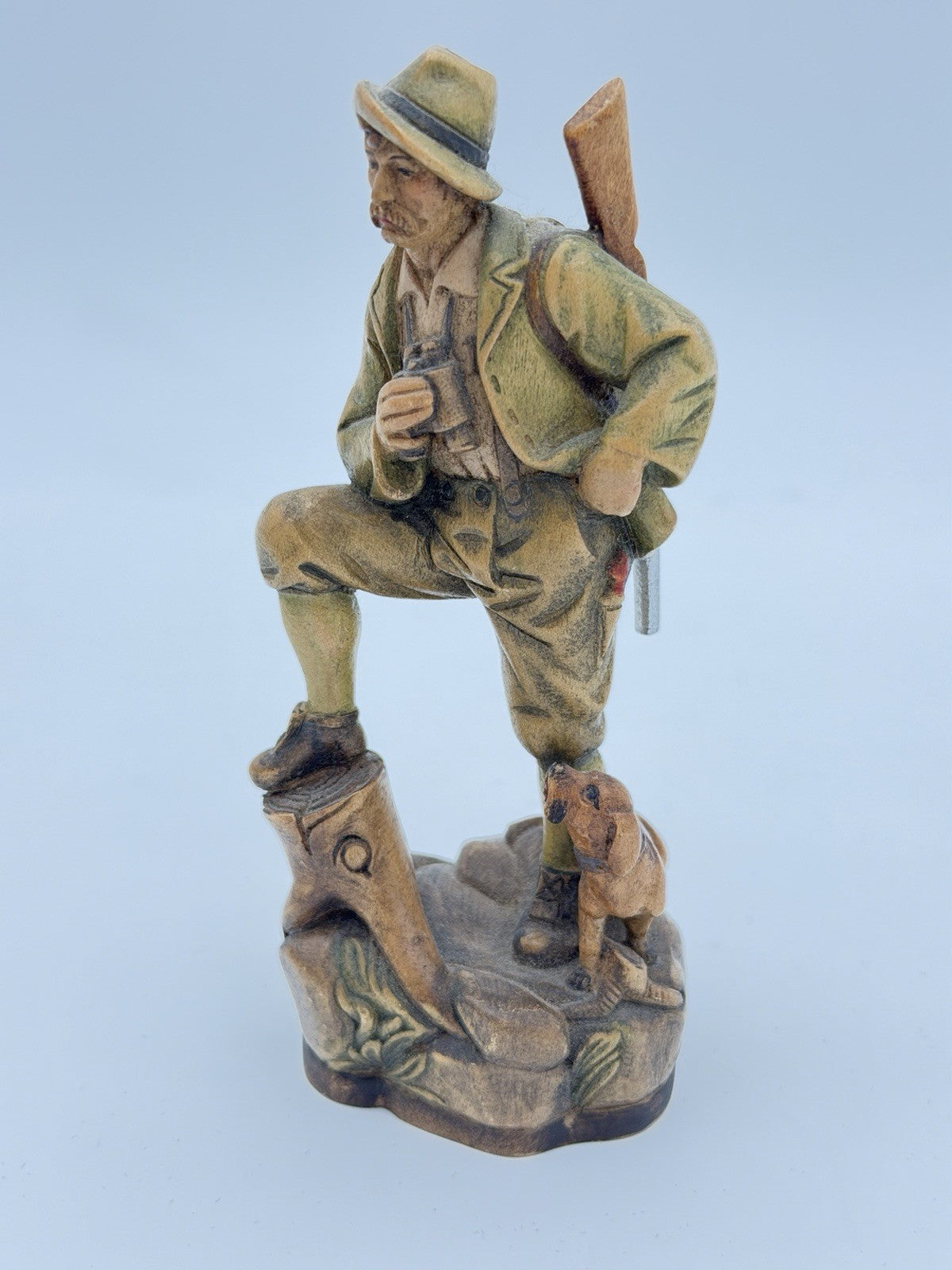 Vintage Folk Art Dolfi Italy Hand Carved Wood Figurine YAEGER DOLD 5”H