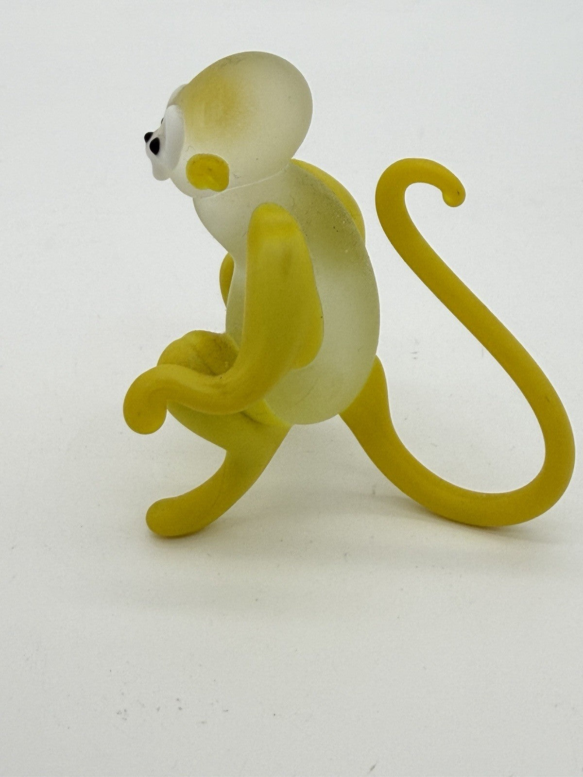 Vintage Hand Blown Art Glass Monkey Yellow White Frosted Figurine 2.5”H