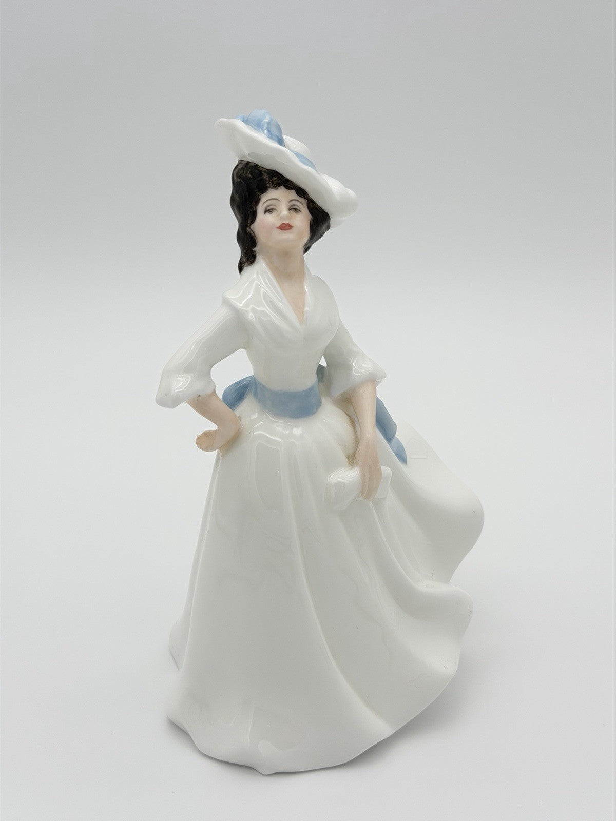 Vintage Royal Doulton Porcelain England Margaret Figurine HN2397 White 7.3”H