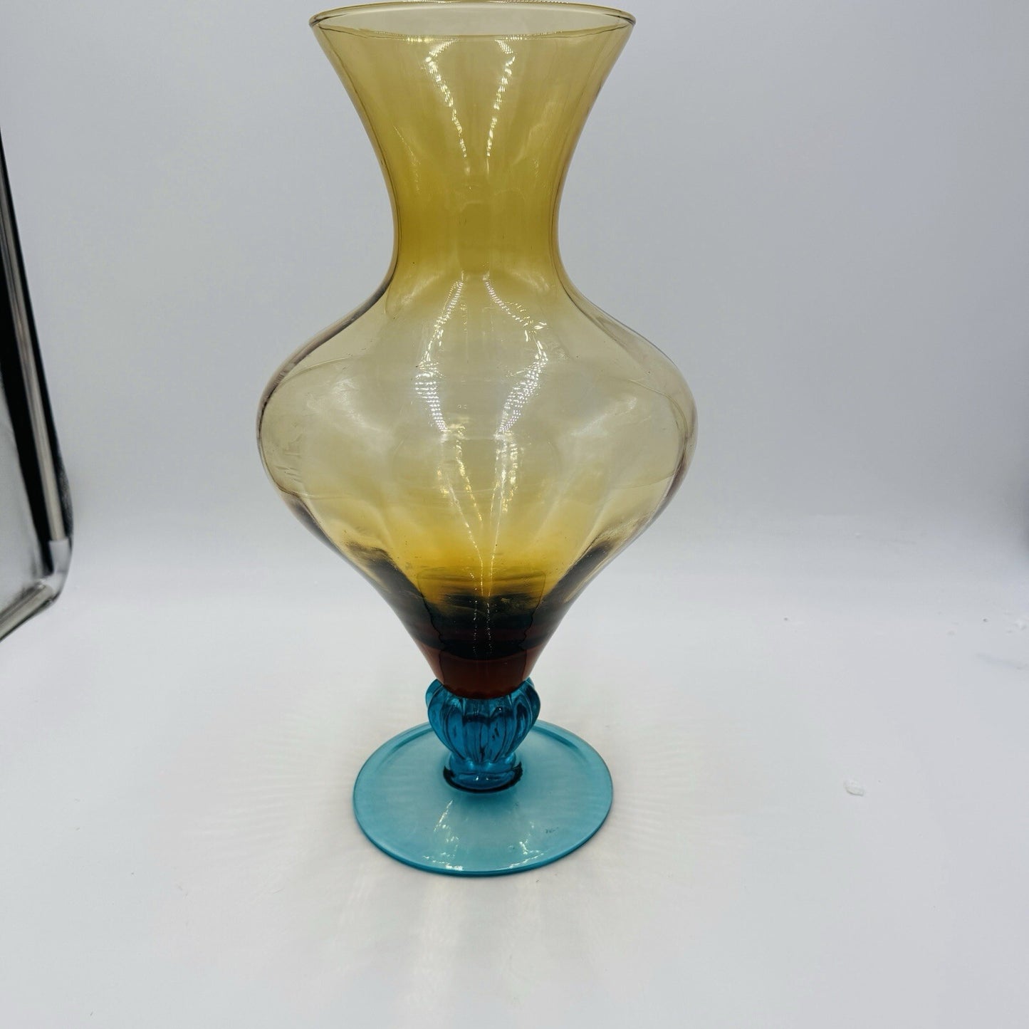 Murano Vetro Eseguito Amber Optic Ribbed Art Glass Footed Vase Large 16in