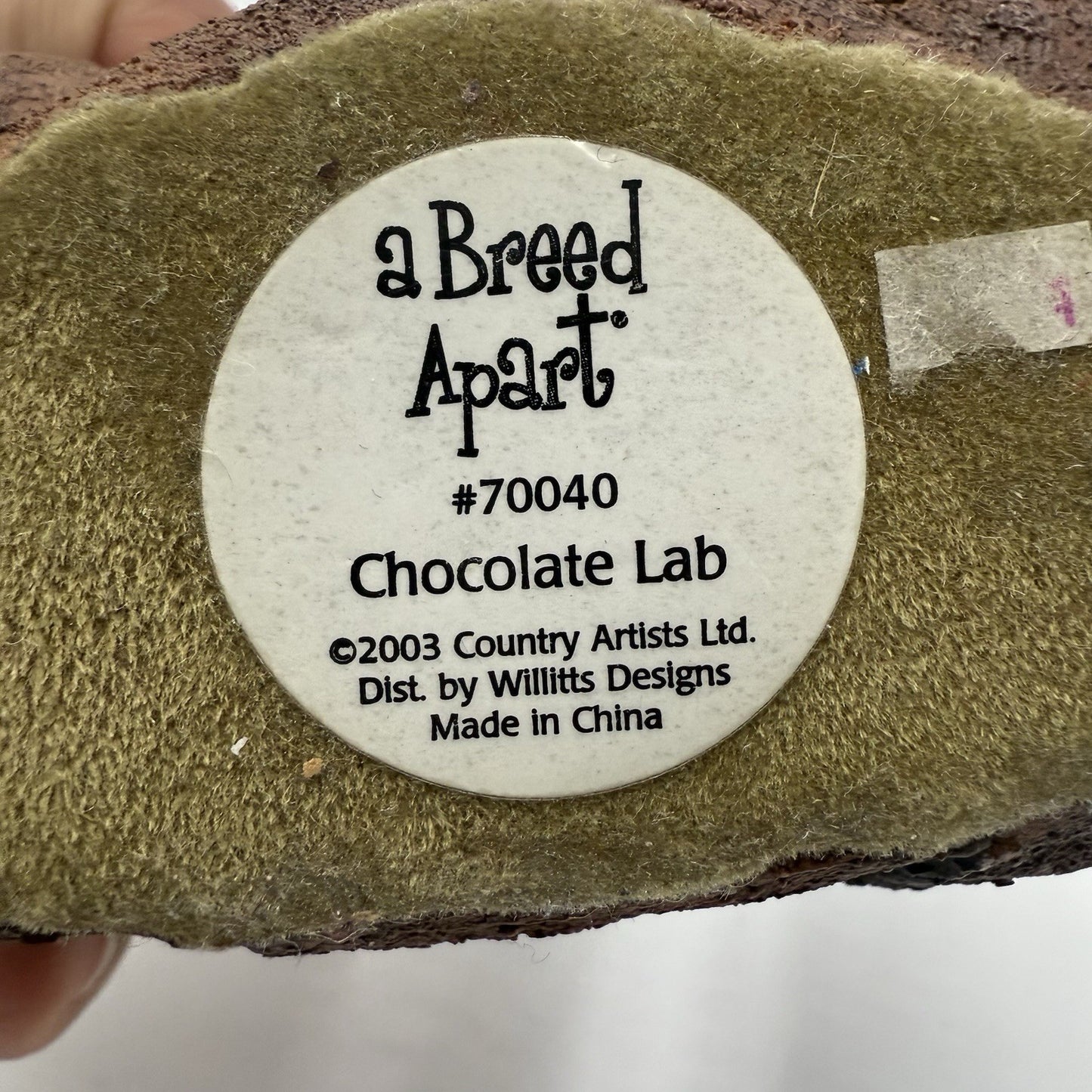 Country artists a breed apart chocolate Lab dog figurine by Willits designs