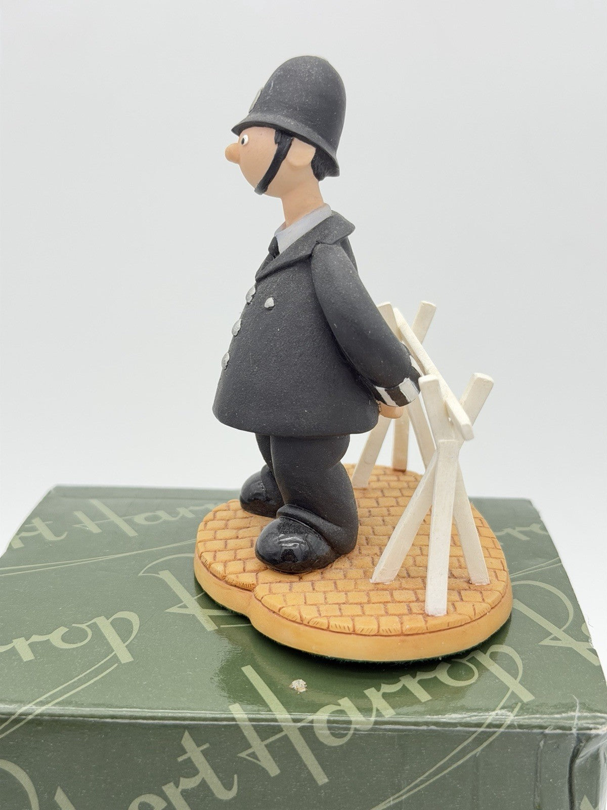 Robert Harrop Camberwick Green Bees By Bakery Figurine NIB England Police Office