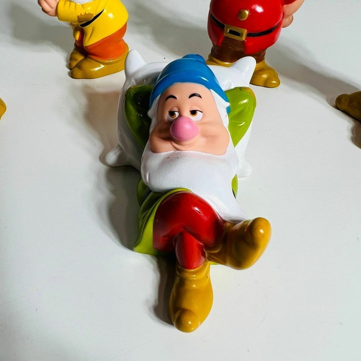 Disney Snow White Toy Figures Set Of 5 Toys Dwarfs Sleepy, Bashful, Doc, Grumpy