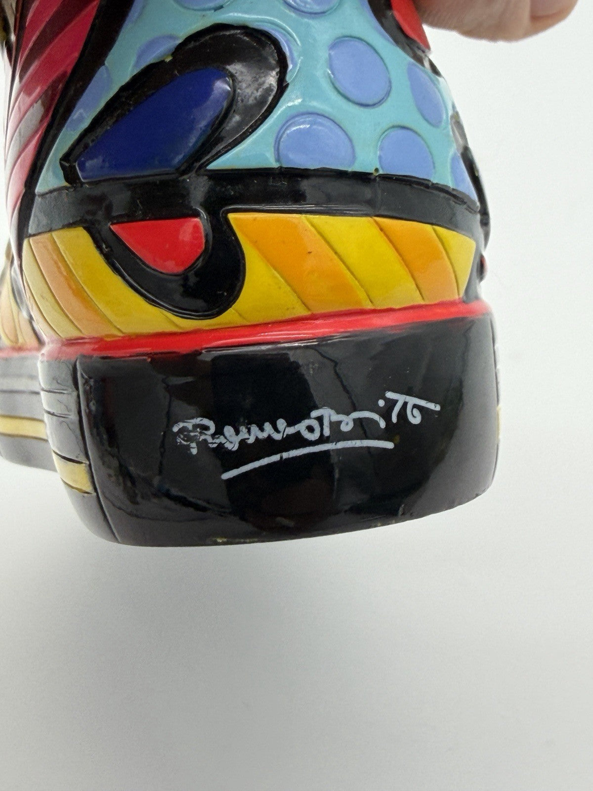 ROMERO BRITTO 2011 Shoe Sneaker Painted Multicolor Yellow laces Figurine