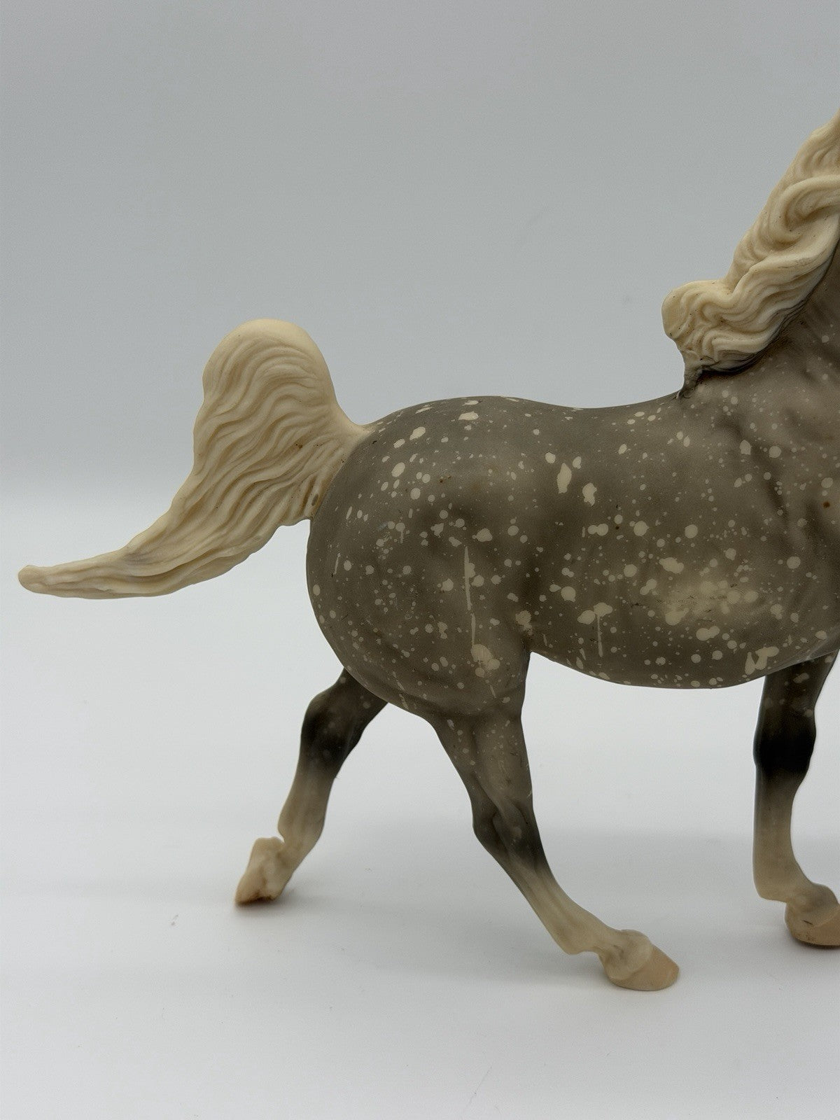 Breyer Horse American Saddlebred dapple grey Five Gaiter Rare Spotted Figurine