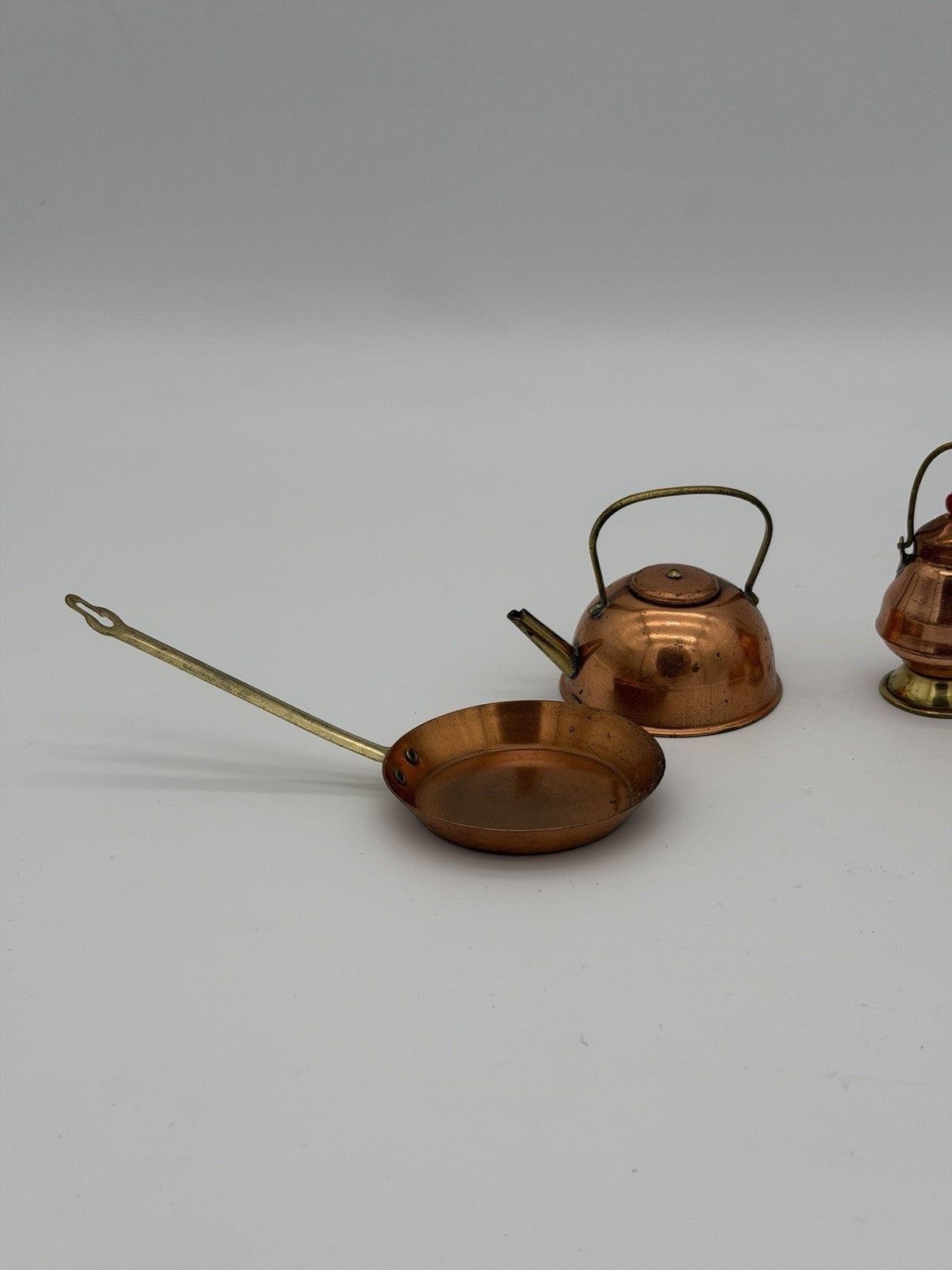 Vintage English Copper Ware Miniature Kettle Dollhouse Metal Retro Set 4 PCs