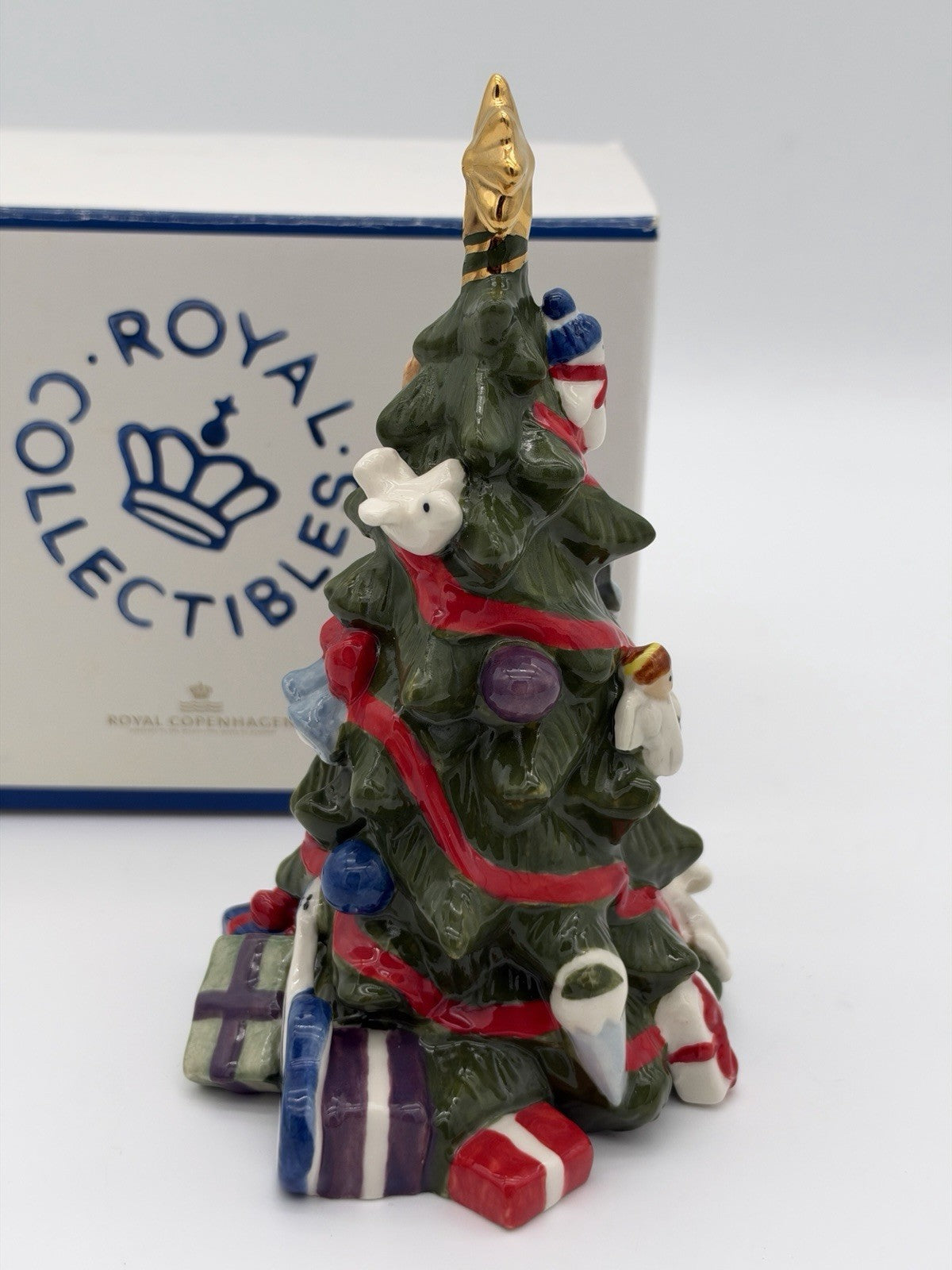 2017 Royal Copenhagen Annual Porcelain Christmas Tree Denmark Figurine Rare