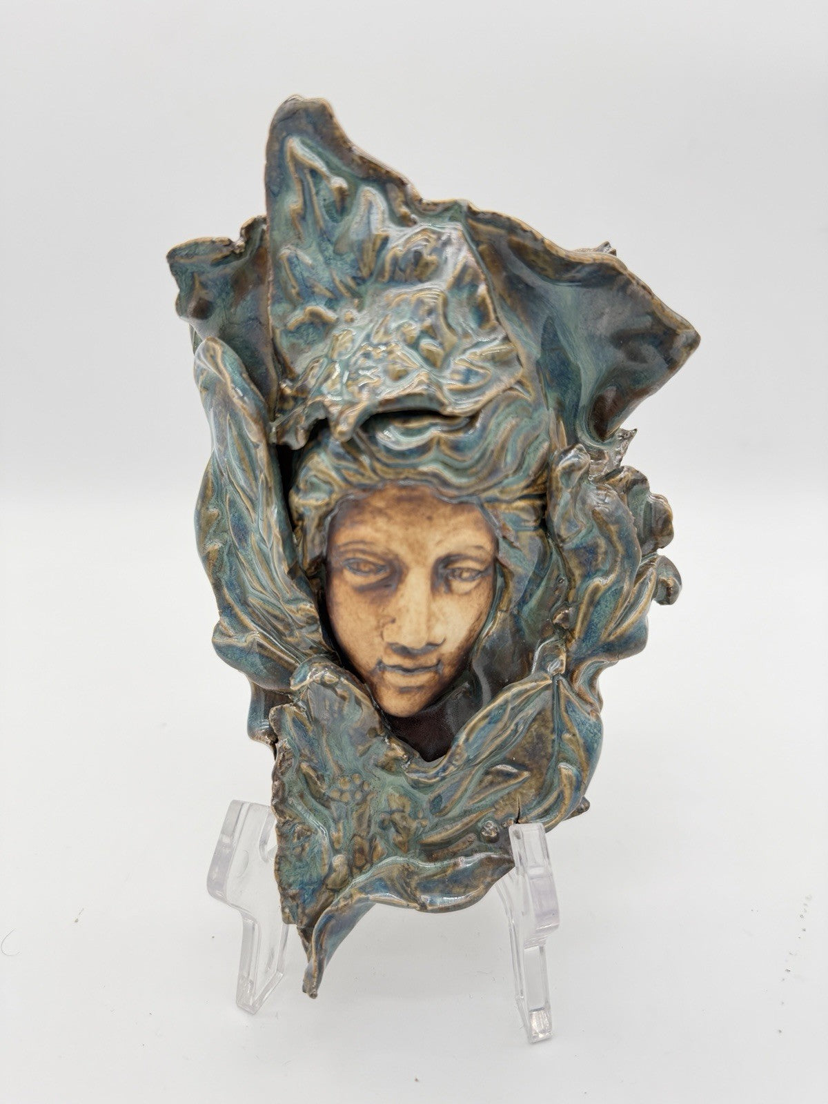 Art Nouveau Studio Art Pottery wall pocket sculpture Teal Blue Glossy 7.5”x4”