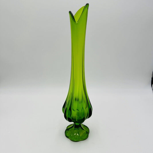 L. E. Smith Swung Green 6 Petal Vase 15in Large Glass USA Design Decor MCM