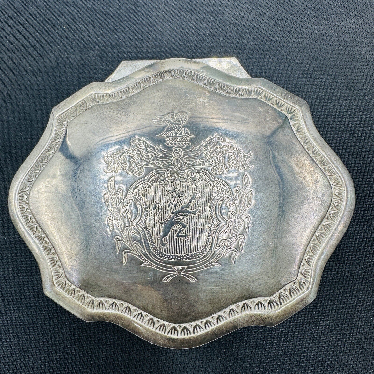 MCM Vintage Dieu Et Mon Droit British Royal Crest Silver Plate Jewelry Box
