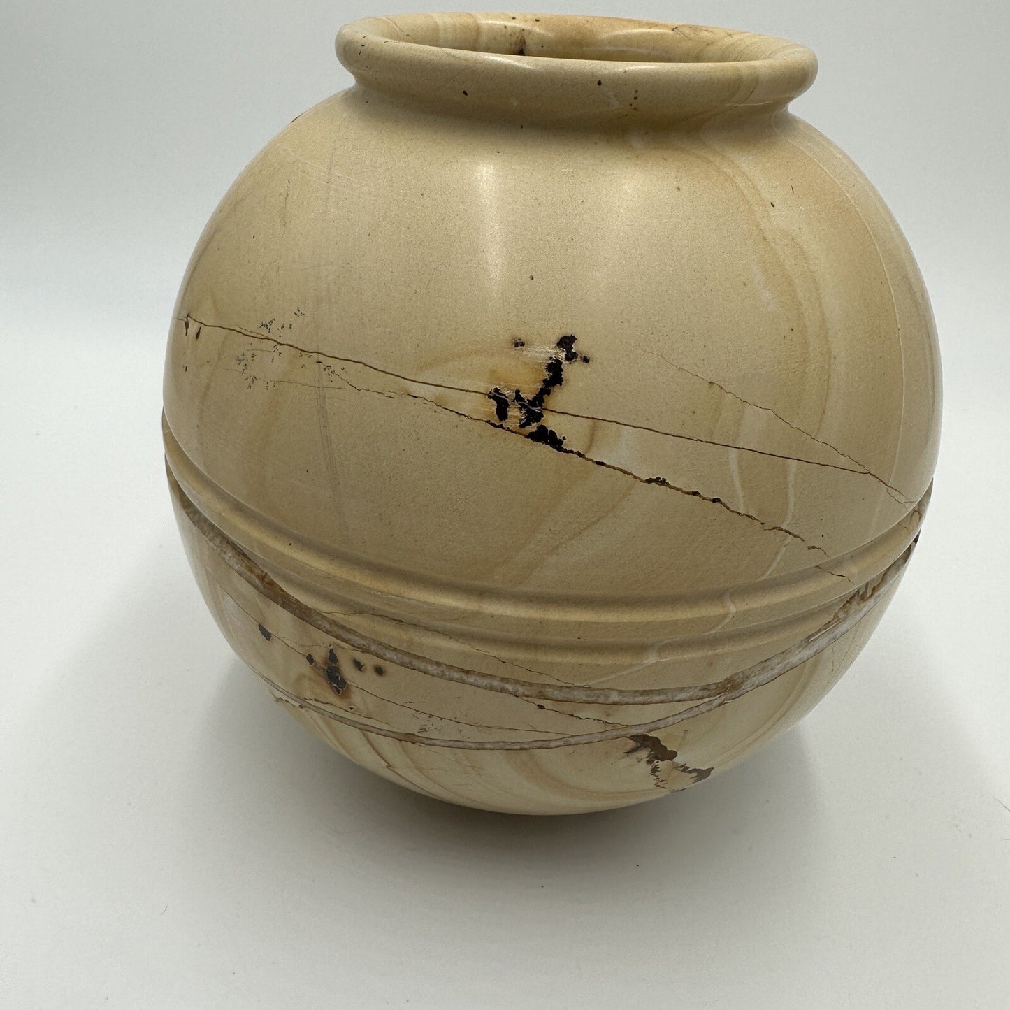 Sedlak Marble Vase Urn USA Crackled Design Stone Heavy Home Decor Interior