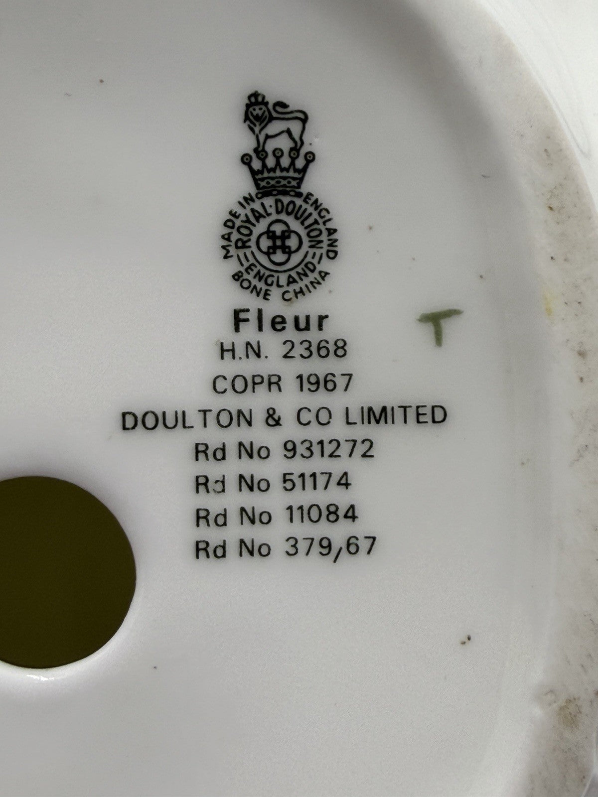 Royal Doulton England FLEUR HN 2368 Porcelain Fleur 8"H Figurine Vintage 1967