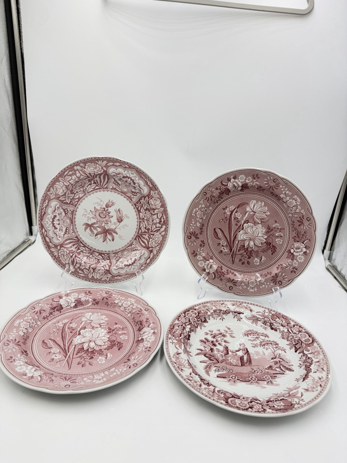 4 Spode England Porcelain Archive Collection Georgian Series Red Floral Plates